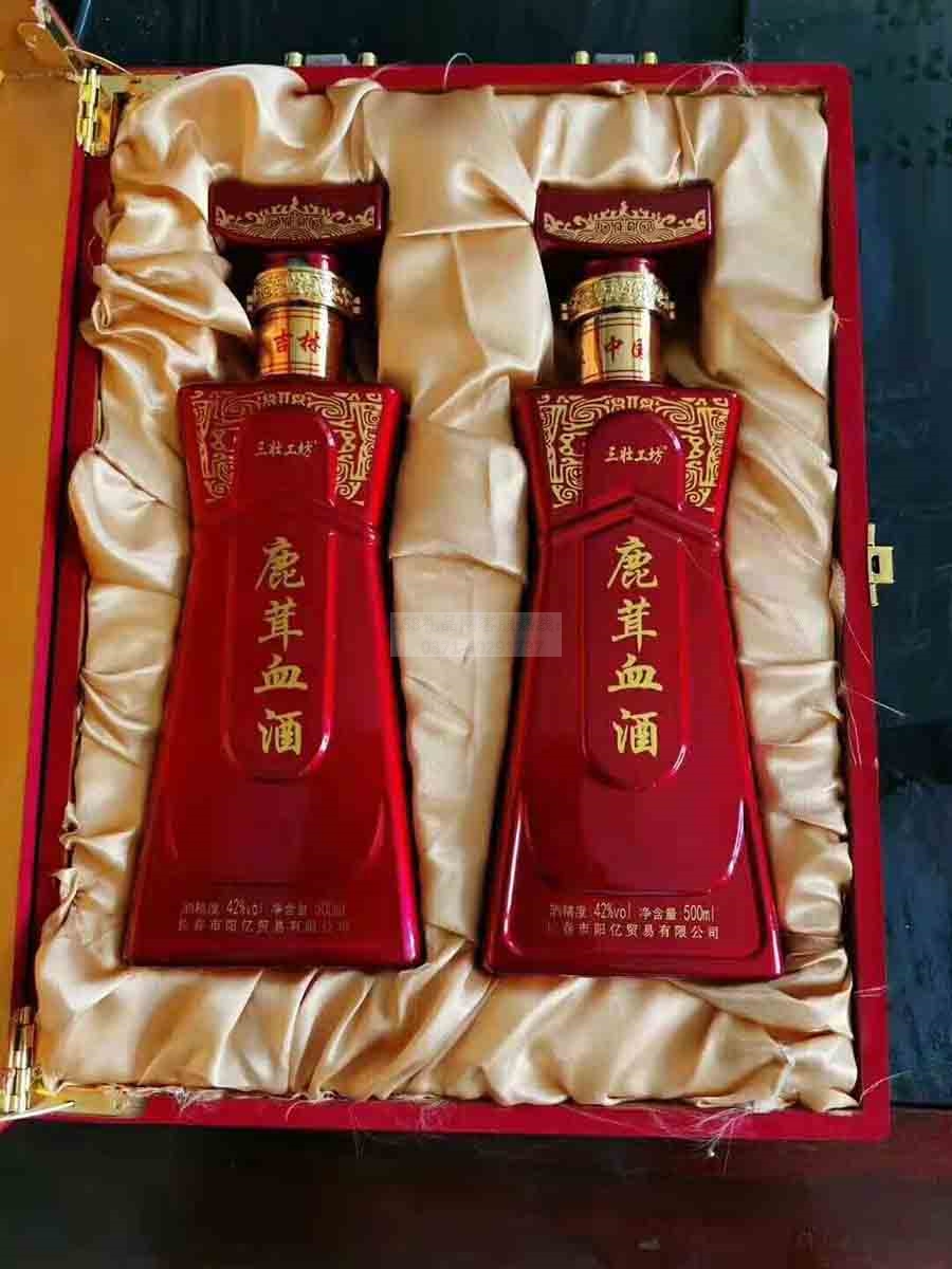 木盒鹿茸血酒