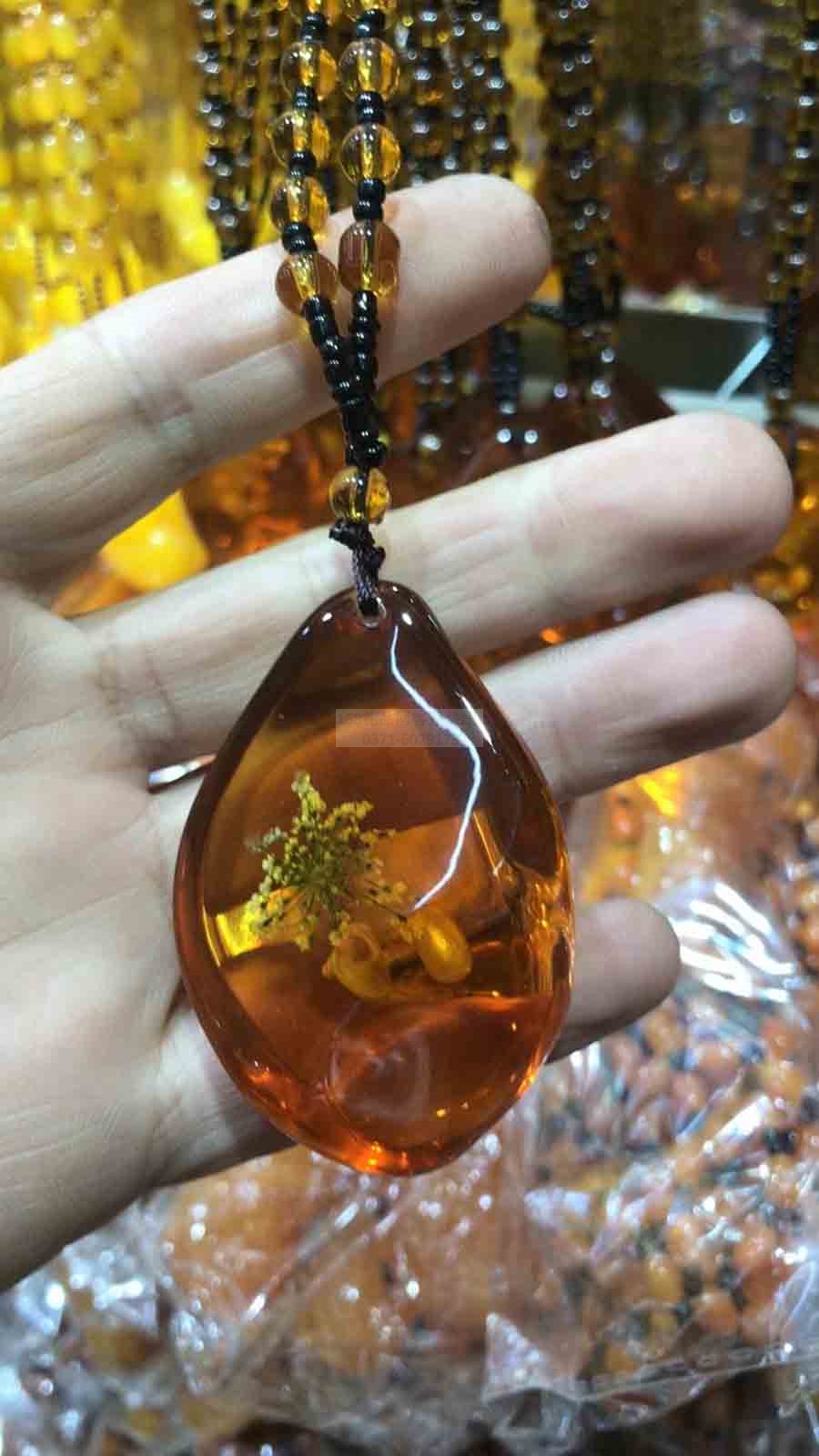 水滴仿琥珀项链