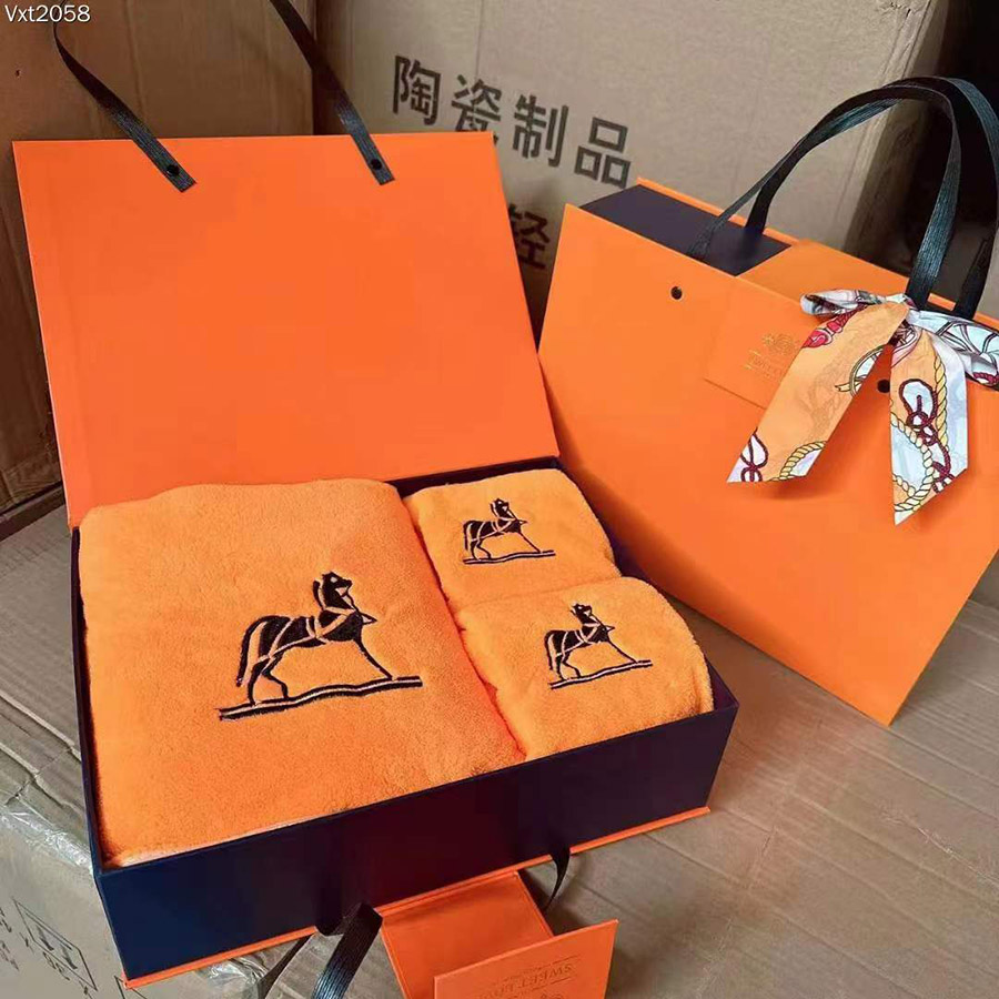 浴巾三件套礼盒